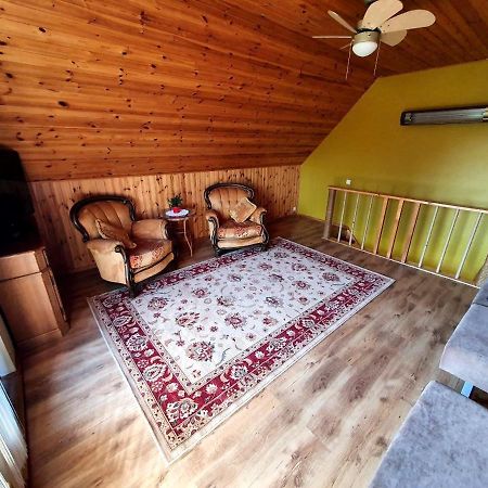 Brivdienu Maja Amrai Ventspils Exterior foto